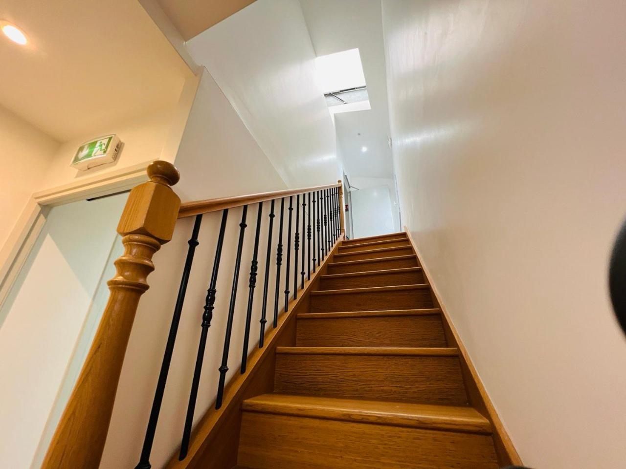 Auberge De Bagneux Баньё Экстерьер фото
